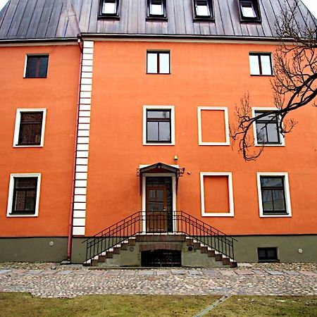 Panda House - Luxury In Old Town Apartment Tartu Exterior photo